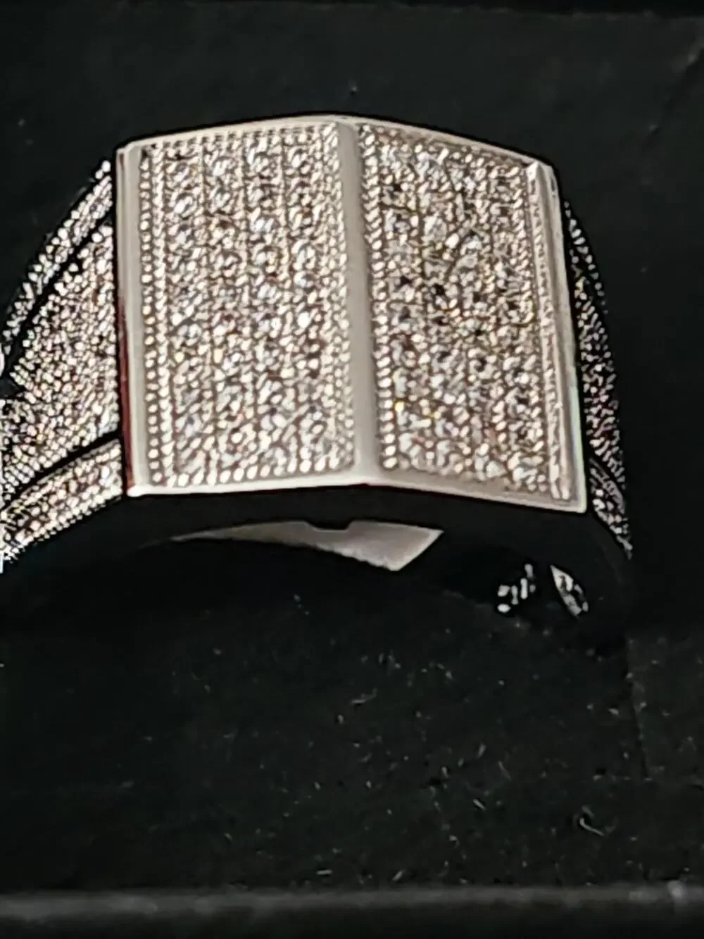 Size 9 White Gold-Plated brass Men's Ring Pavé CZs